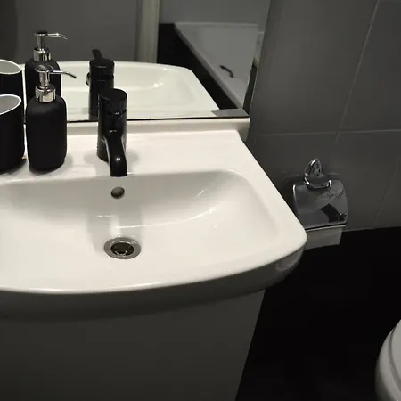 Ευρύχωρο Διαμέρισμα Στο Κέντρο Της Πόλης Kastoria Extérieur photo